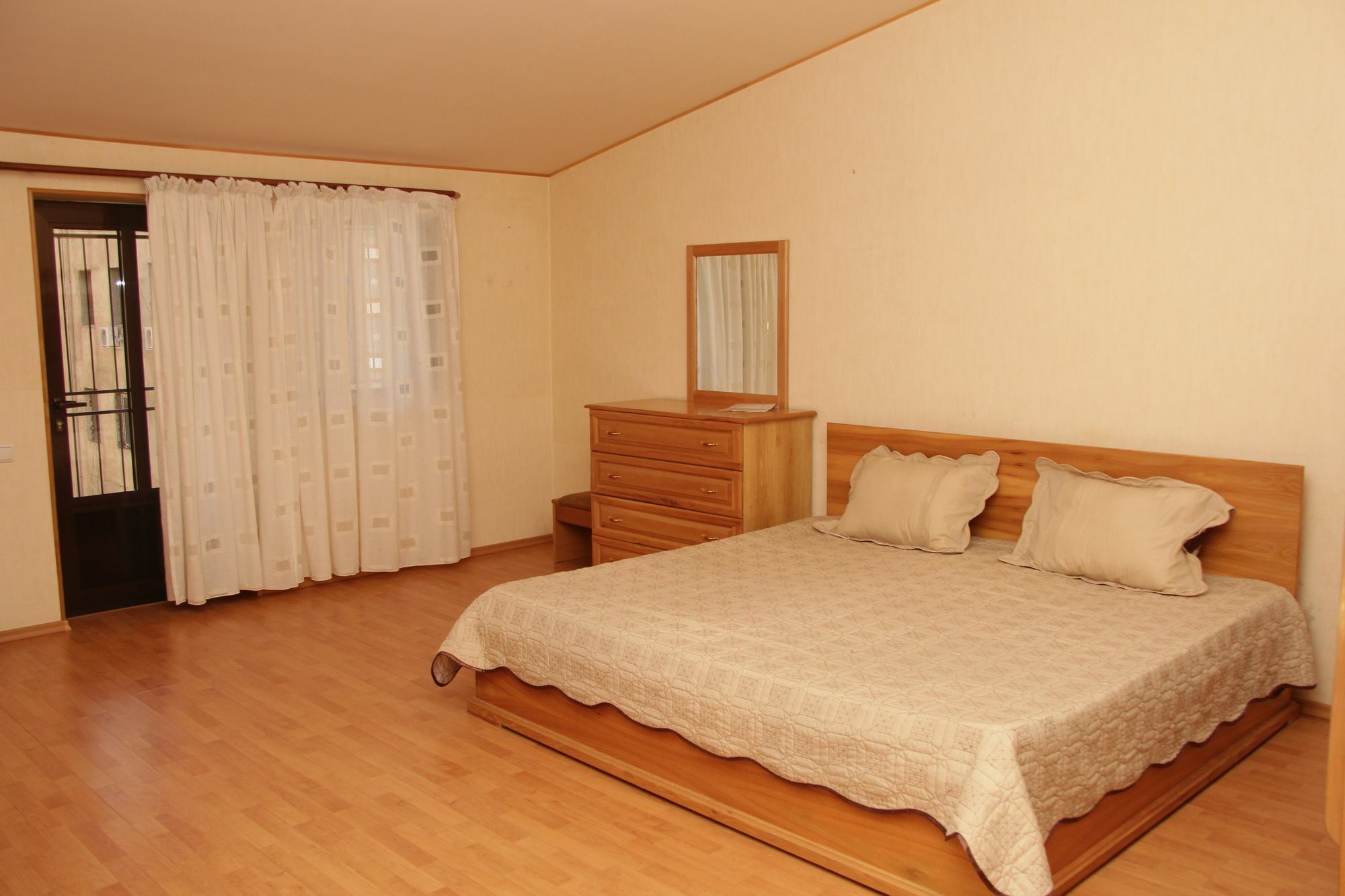 Rafael Hostel Γιερεβάν Εξωτερικό φωτογραφία