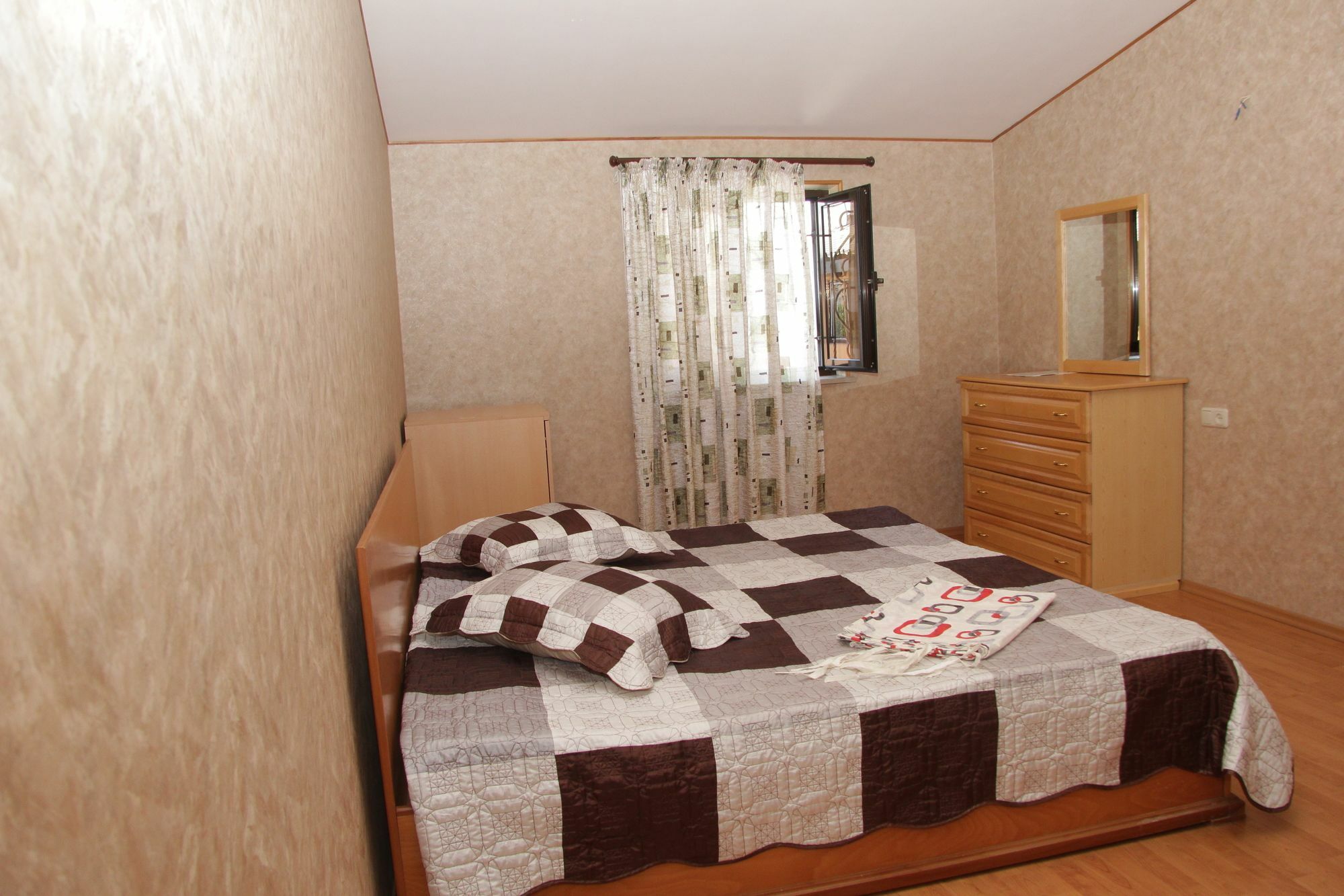 Rafael Hostel Γιερεβάν Εξωτερικό φωτογραφία